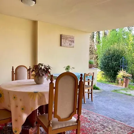 Bed & Breakfast Mama Ro