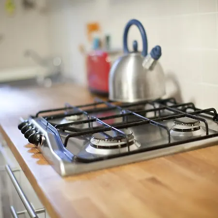 Mama Ro Чезена