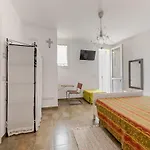 Mama Ro 3* Τσεζένα