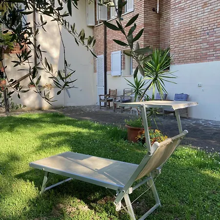 Mama Ro Bed and Breakfast 3*