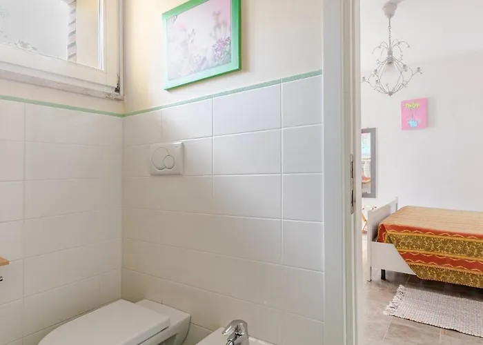 Mama Ro Bed & Breakfast 3*