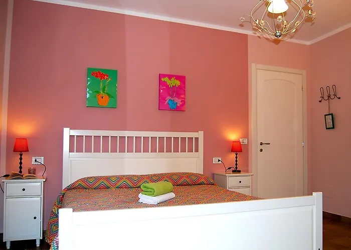 Mama Ro Bed & Breakfast 3*